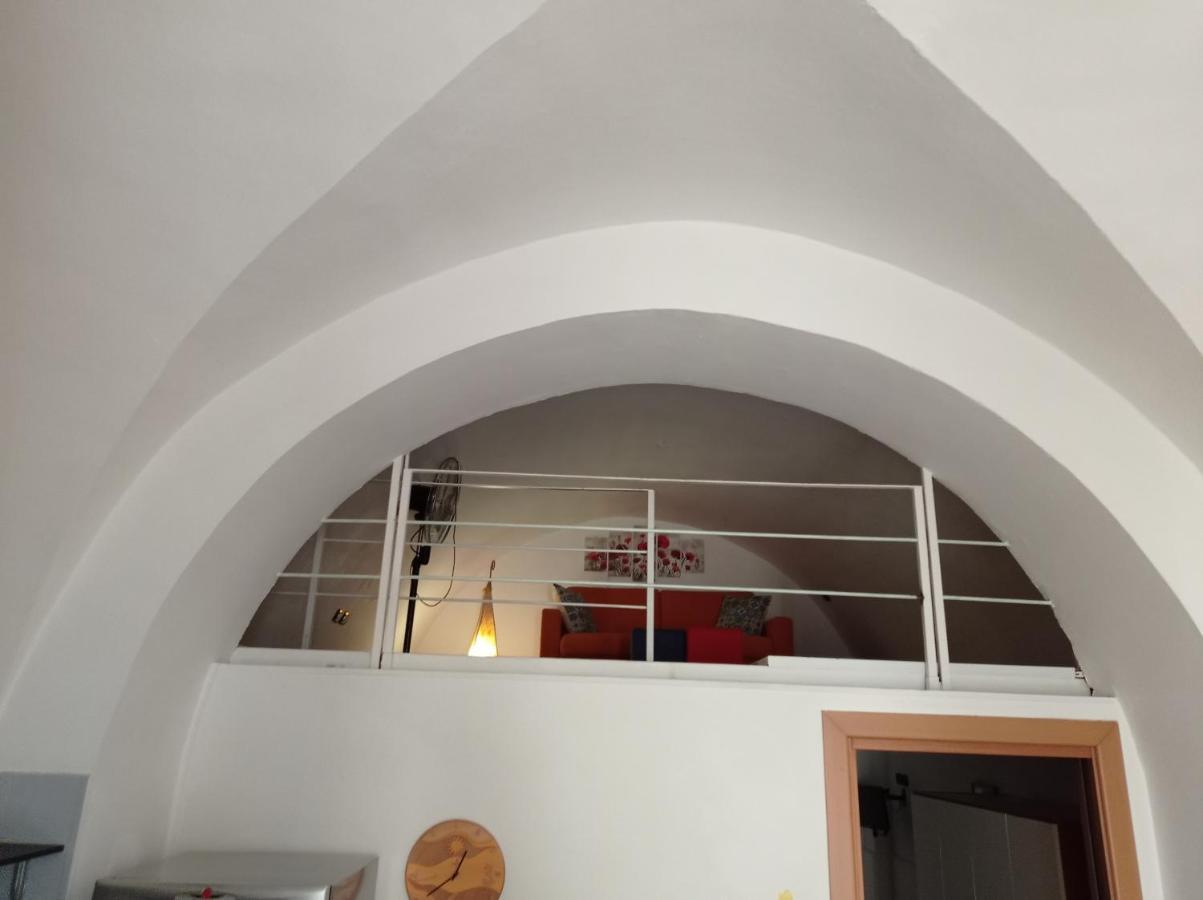 Chez-Vous Apartment มอลเฟตตา ภายนอก รูปภาพ