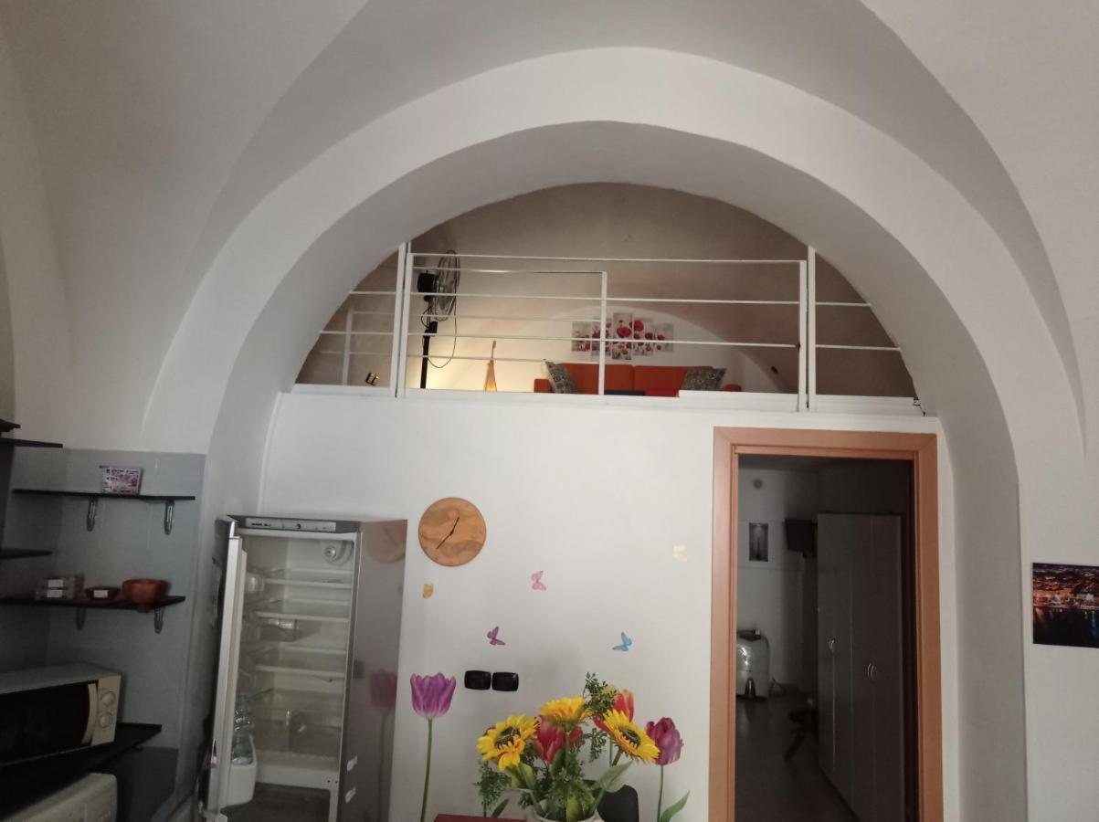 Chez-Vous Apartment มอลเฟตตา ภายนอก รูปภาพ