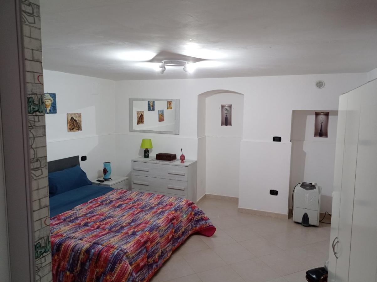 Chez-Vous Apartment มอลเฟตตา ภายนอก รูปภาพ